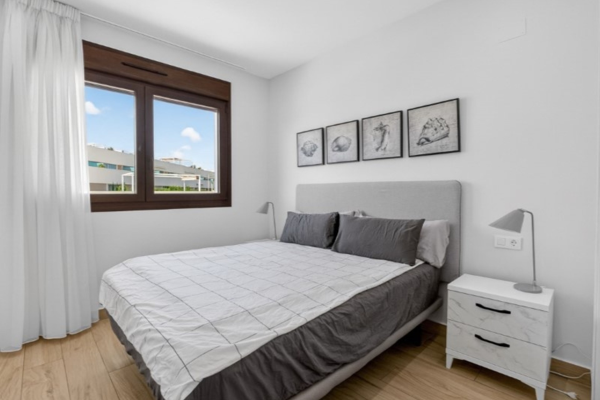 Wiederverkauf - Wohnung / Apartment -
Torrevieja