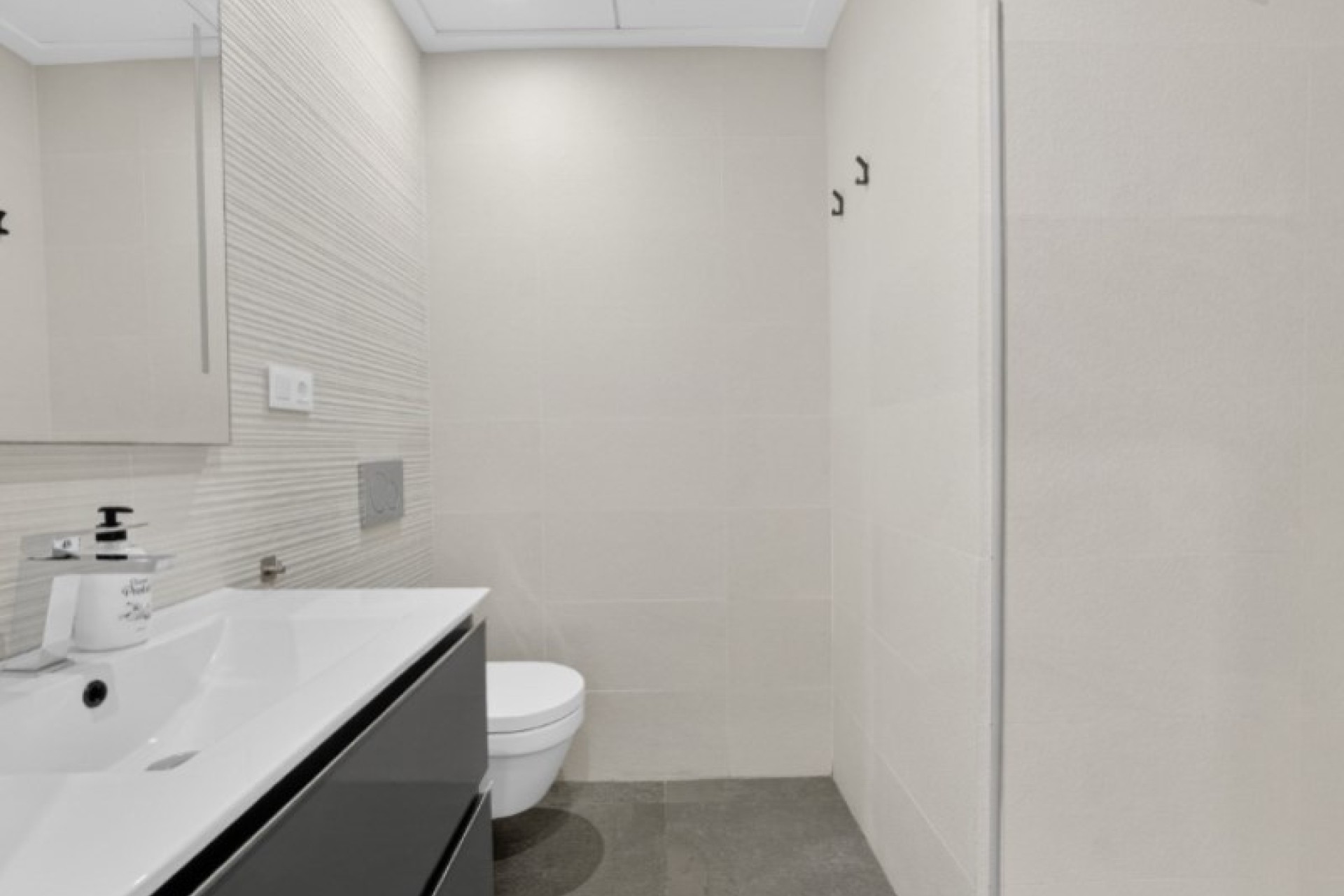 Wiederverkauf - Wohnung / Apartment -
Torrevieja