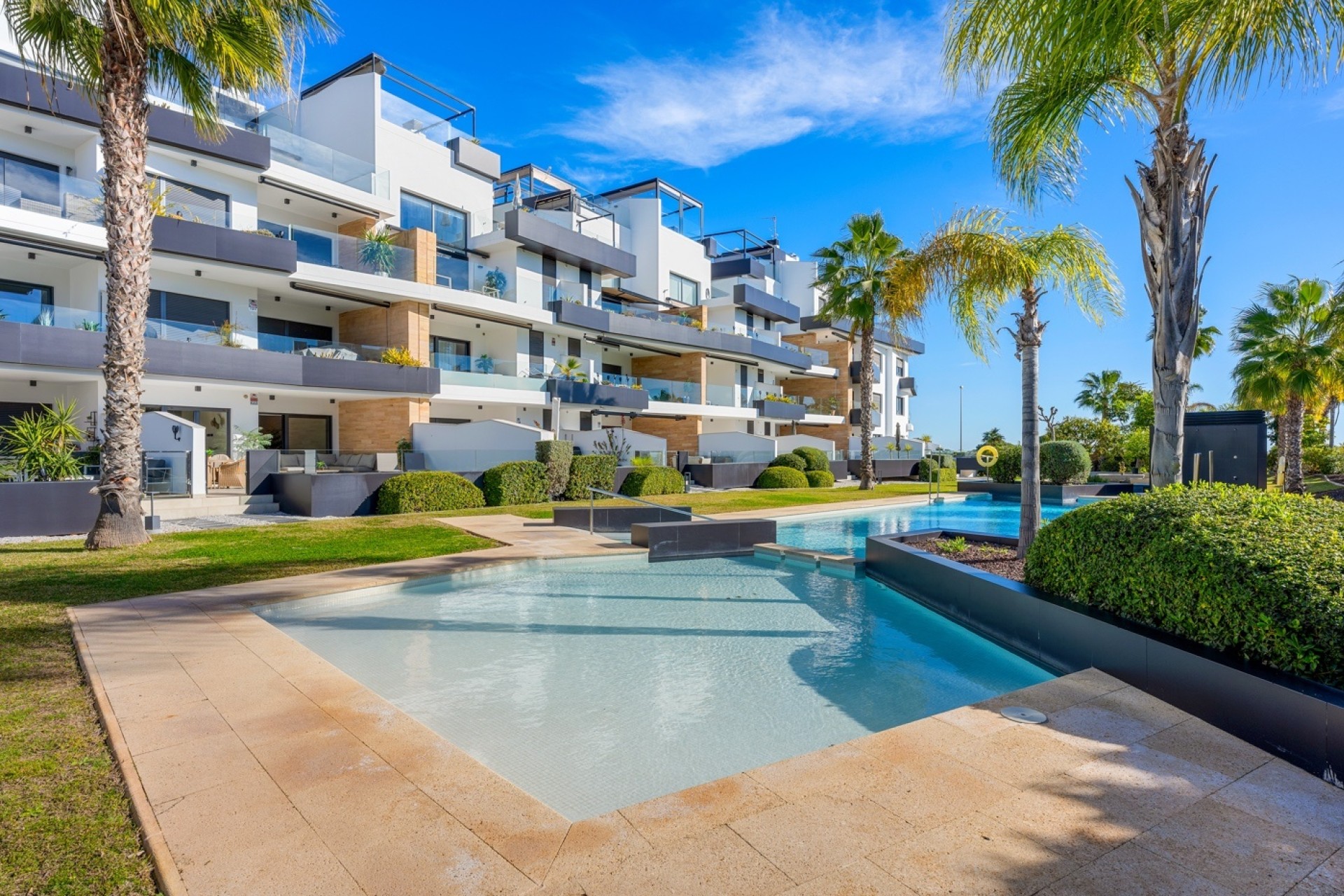 Wiederverkauf - Wohnung / Apartment -
Villamartín