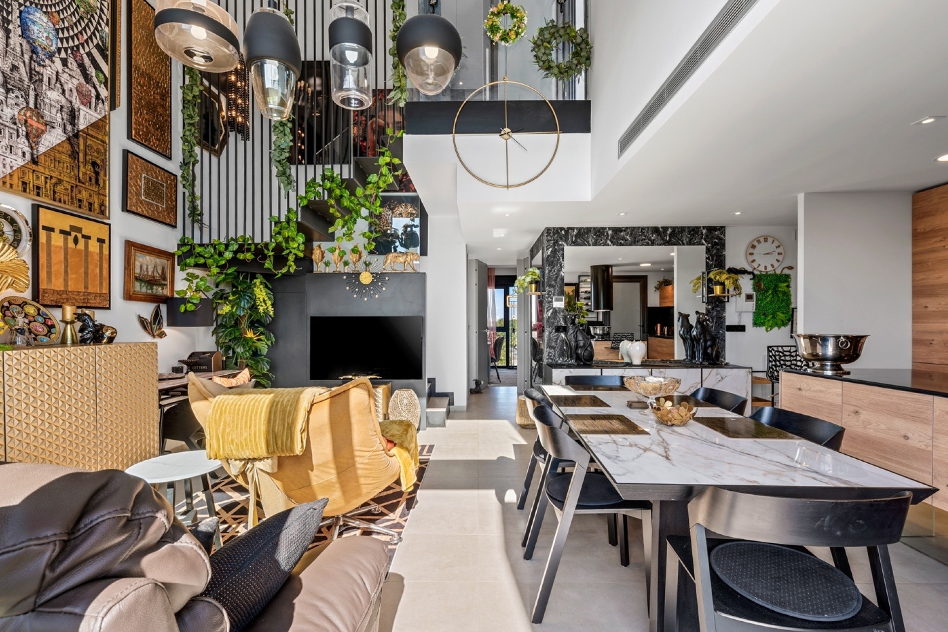 Wiederverkauf - Wohnung / Apartment -
Villamartín