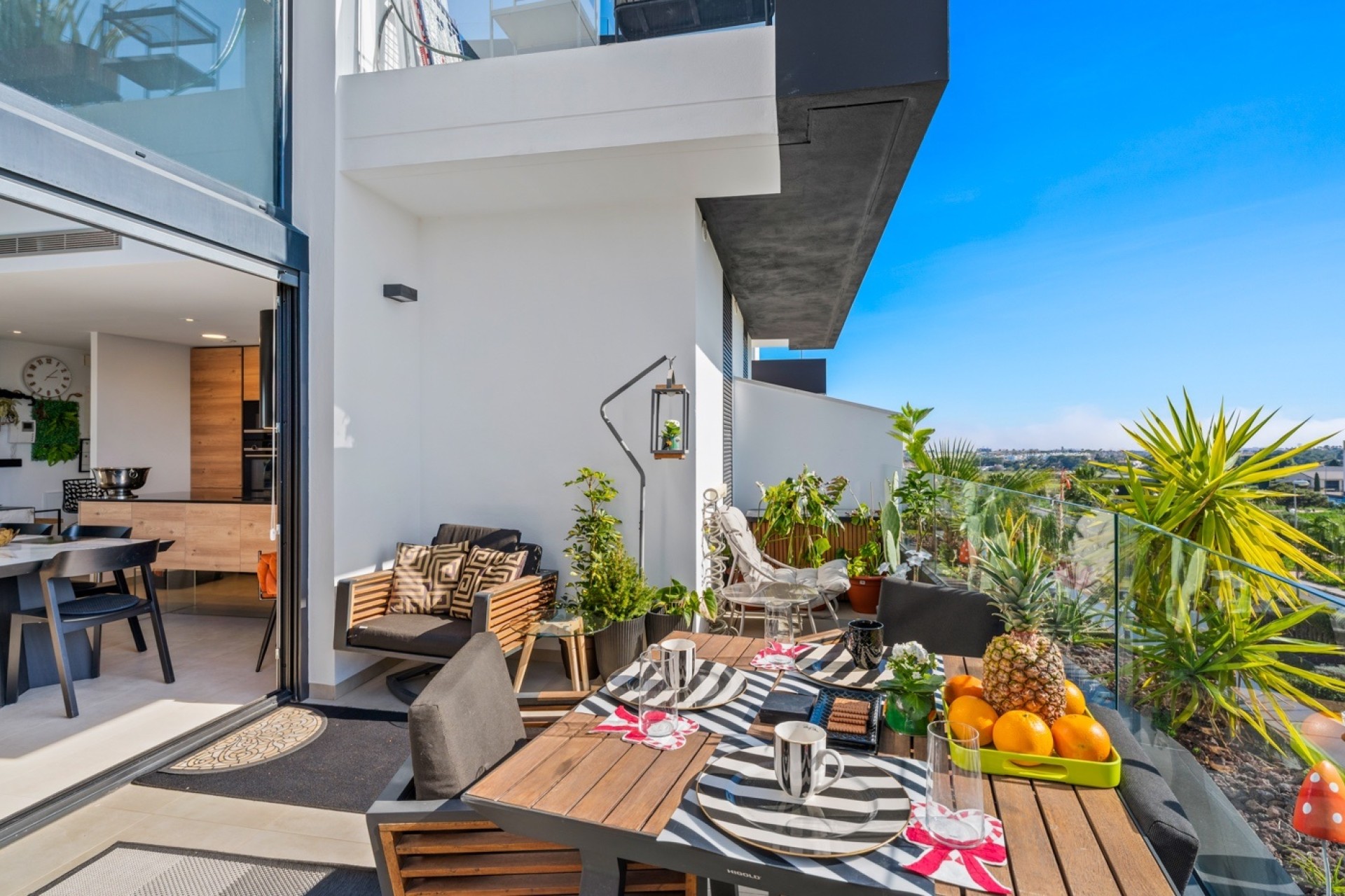 Wiederverkauf - Wohnung / Apartment -
Villamartín