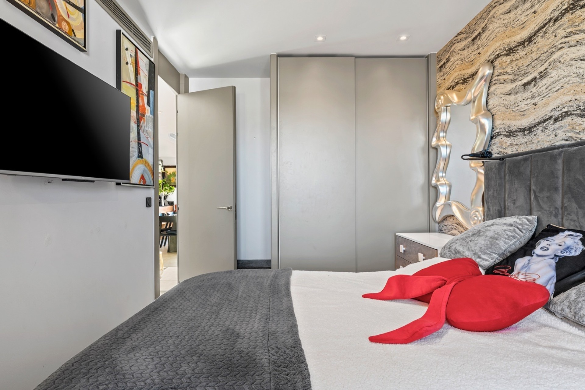 Wiederverkauf - Wohnung / Apartment -
Villamartín