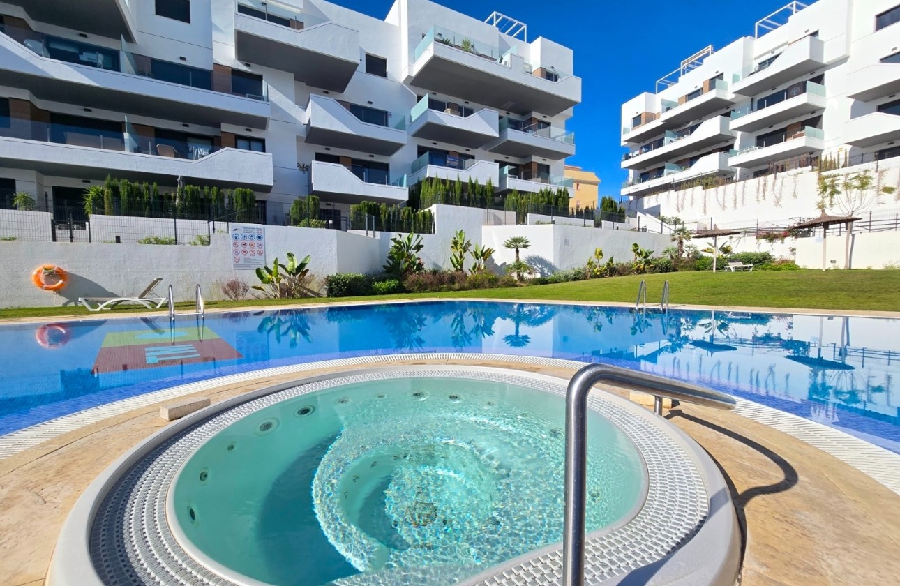 Wiederverkauf - Wohnung / Apartment -
Villamartín