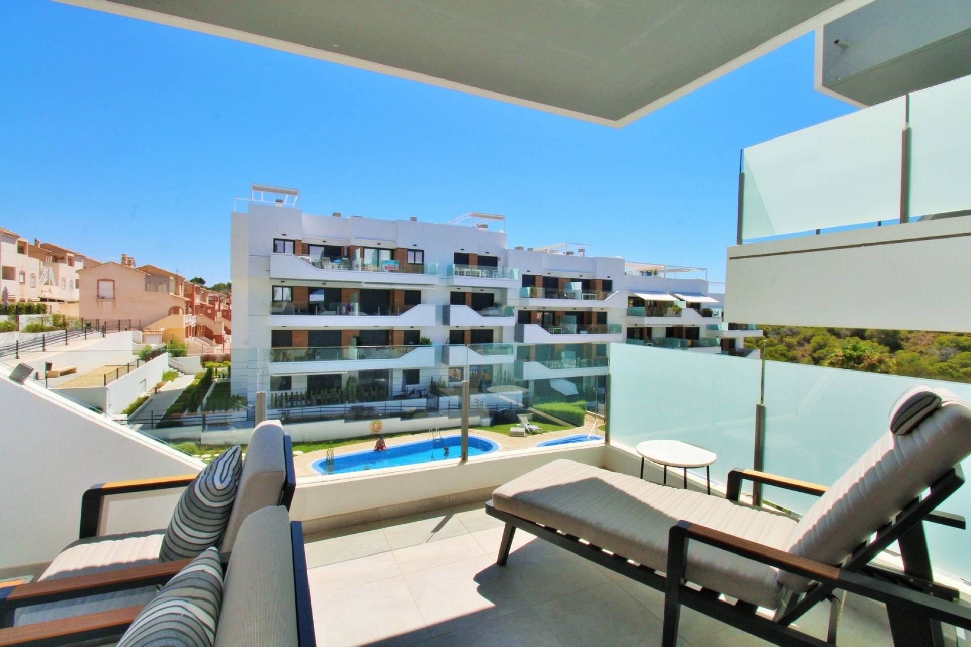 Wiederverkauf - Wohnung / Apartment -
Villamartín