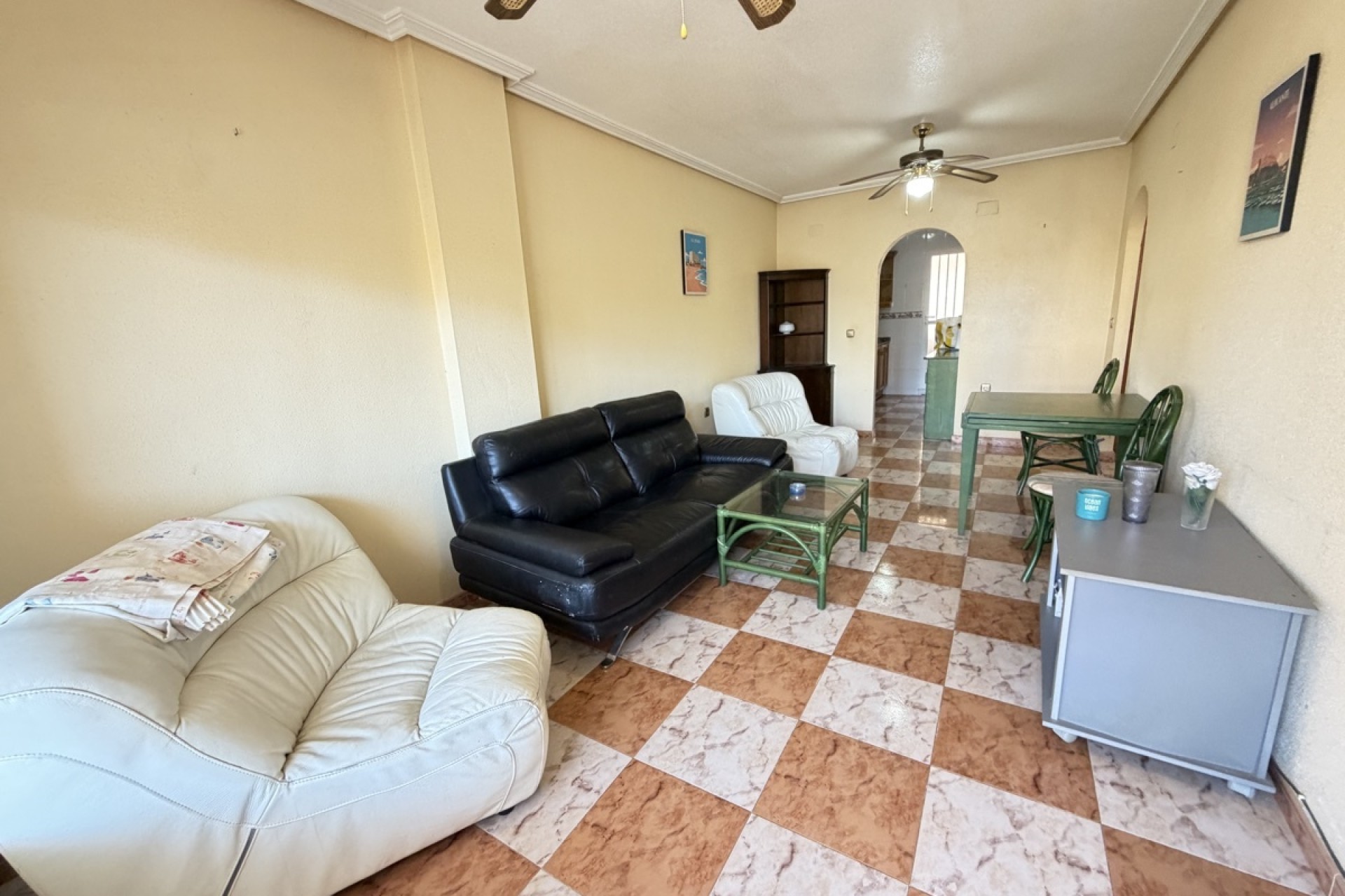 Wiederverkauf - Wohnung / Apartment -
Villamartín