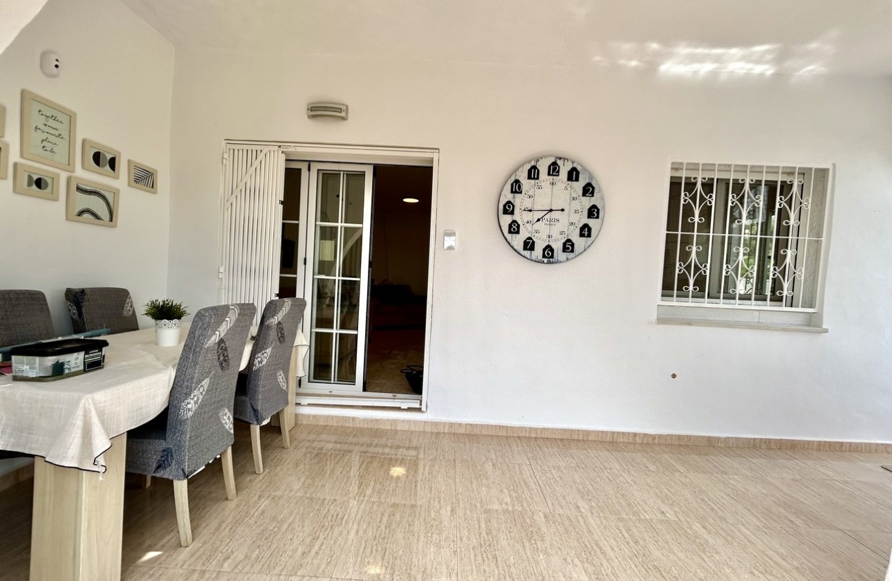 Wiederverkauf - Wohnung / Apartment -
Villamartín