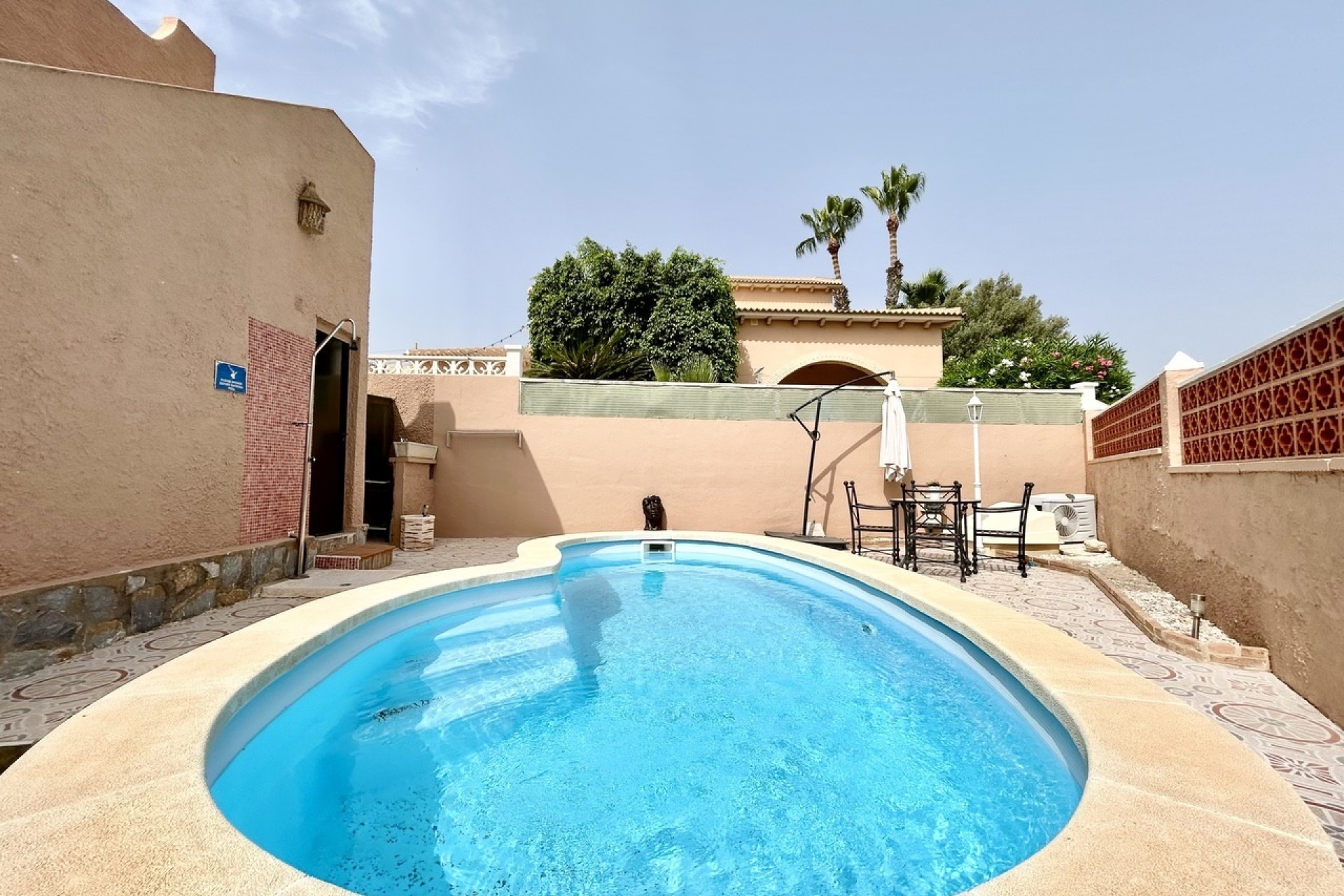 Wiederverkauf - Wohnung / Apartment -
Villamartín