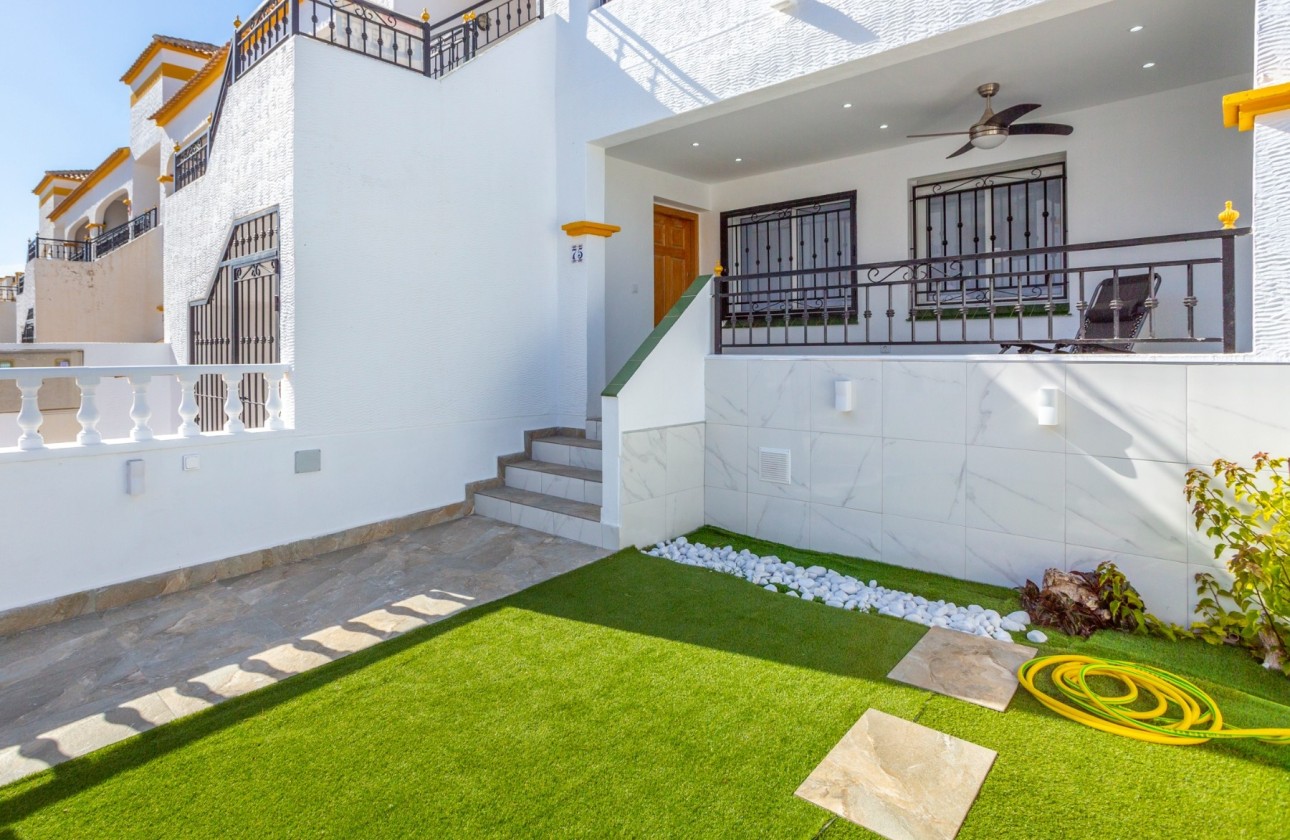 Wiederverkauf - Wohnung / Apartment -
Vistabella Golf