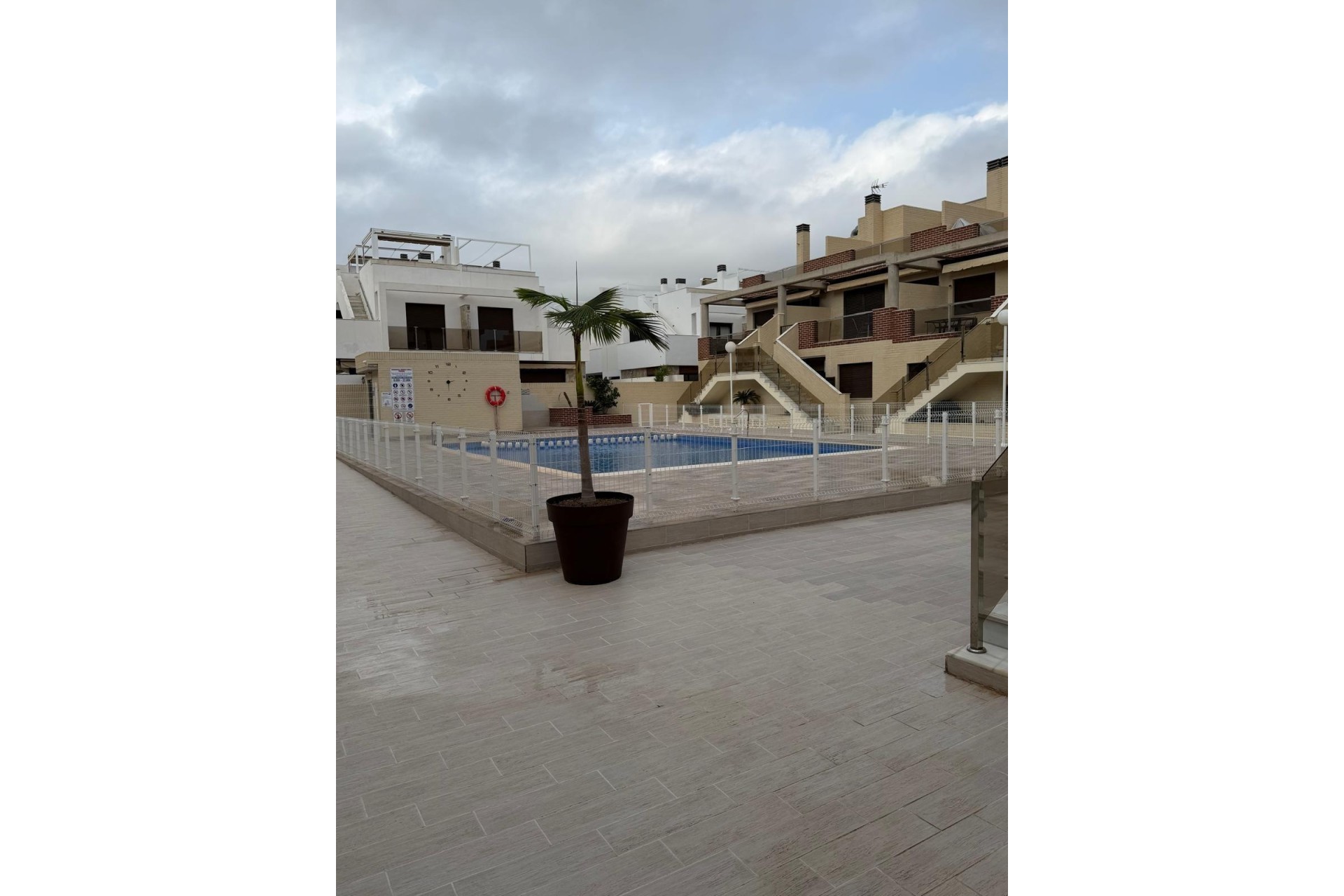 Wiederverkauf - Wohnung / Appartement -
Orihuela Costa - Lomas de Cabo Roig