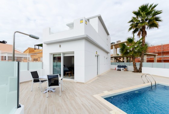 Willa wolnostojąca - Nowa konstrukcja - Torrevieja - Torrevieja