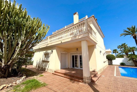 Willa wolnostojąca - Sprzedaż - Cabo Roig -
                Cabo Roig