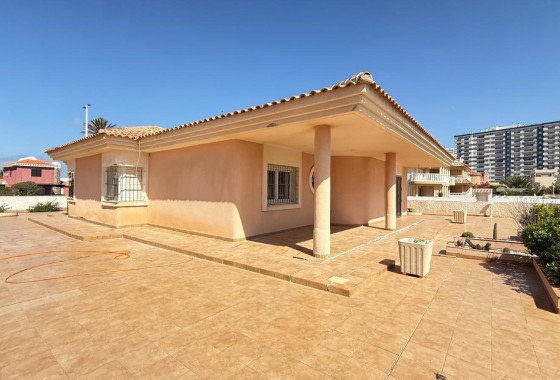 Willa wolnostojąca - Sprzedaż - La Manga del Mar Menor -
                Playa Del Galán