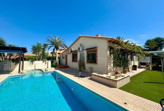 Willa wolnostojąca - Sprzedaż - Orihuela Costa - Aguamarina