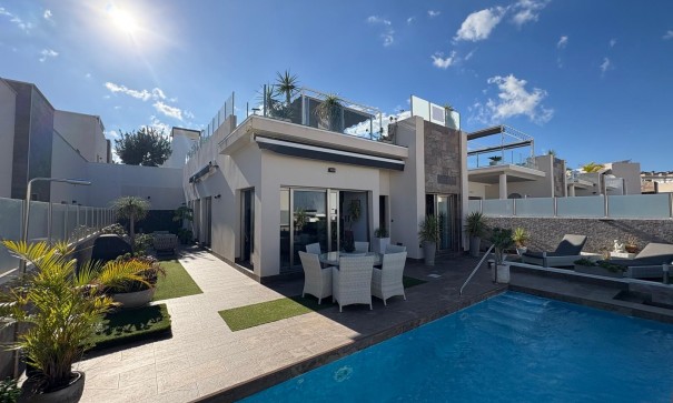 Willa wolnostojąca - Sprzedaż - Orihuela Costa - Villamartín