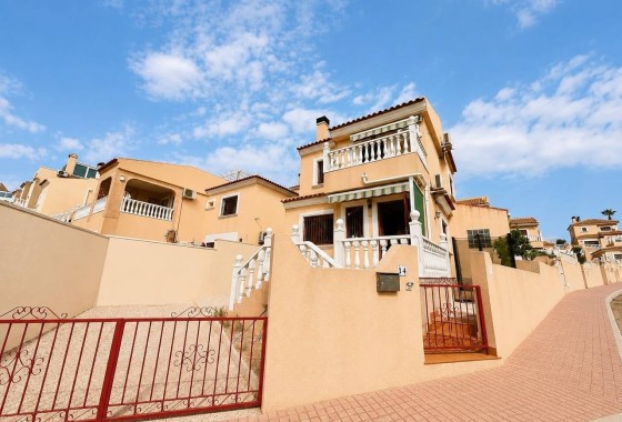 Willa wolnostojąca - Sprzedaż - Villamartín - Villamartín