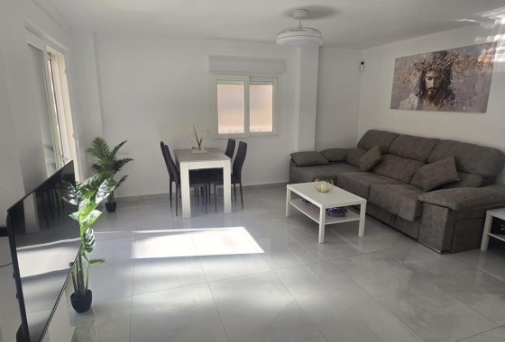 Wohnung / Apartment - Resale - Torrevieja - Acequion