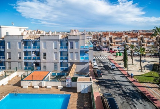 Wohnung / Apartment - Resale - Torrevieja - Calas Blancas