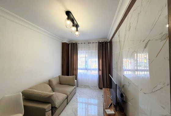 Wohnung / Apartment - Resale - Torrevieja - Torrevieja