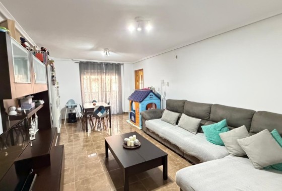 Wohnung / Apartment - Wiederverkauf - Benijofar - Pueblo 4