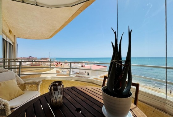 Wohnung / Apartment - Wiederverkauf - La Mata - La Mata