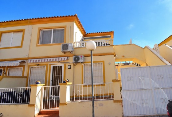 Wohnung / Apartment - Wiederverkauf - Orihuela Costa - Playa Flamenca