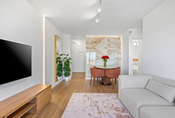 Wohnung / Apartment - Wiederverkauf - Orihuela Costa - Punta Prima
