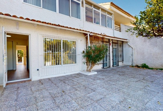 Wohnung / Apartment - Wiederverkauf - Orihuela Costa - Villamartín