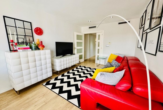 Wohnung / Apartment - Wiederverkauf - Pilar de la Horadada -
                Zona Pueblo
