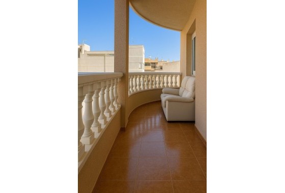 Wohnung / Apartment - Wiederverkauf - Torrevieja - El molino