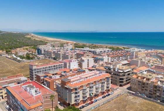 Wohnung / Apartment - Wiederverkauf - Torrevieja - La Mata