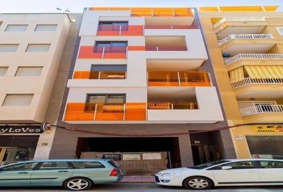 Wohnung / Apartment - Wiederverkauf - Torrevieja - La Mata