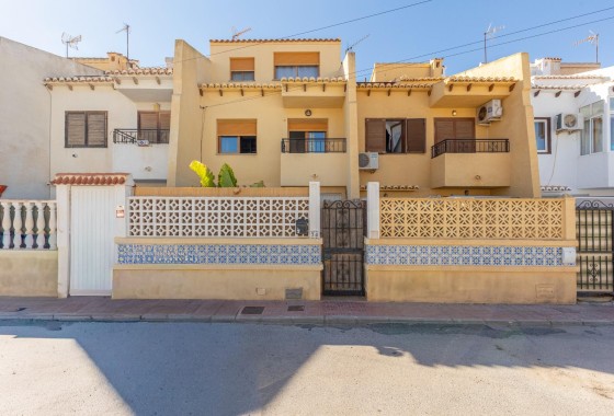 Wohnung / Apartment - Wiederverkauf - Torrevieja -
                Los Balcones
