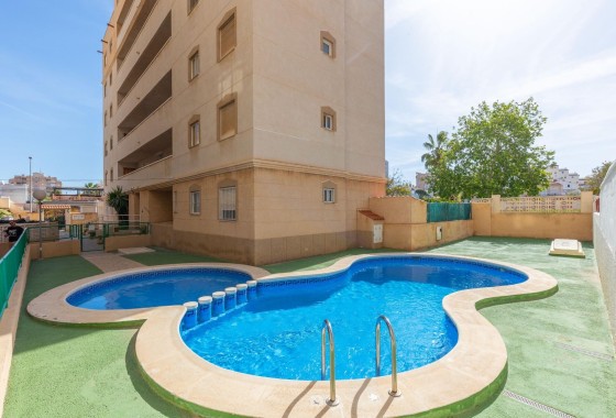 Wohnung / Apartment - Wiederverkauf - Torrevieja - Nueva Torrevieja