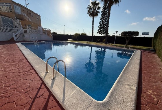 Wohnung / Apartment - Wiederverkauf - Torrevieja - Torrevieja