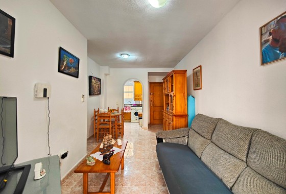 Wohnung / Apartment - Wiederverkauf - Torrevieja - Torrevieja