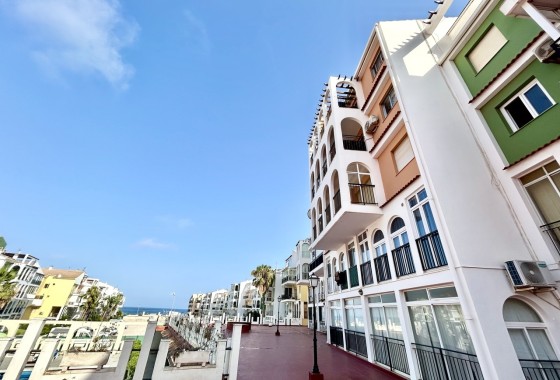 Wohnung / Apartment - Wiederverkauf - Torrevieja -
                Torrevieja