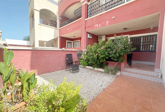 Wohnung / Apartment - Wiederverkauf - Torrevieja - Torrevieja