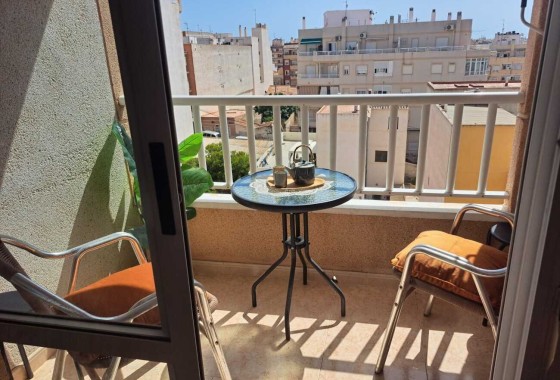 Wohnung / Apartment - Wiederverkauf - Torrevieja - Torrevieja