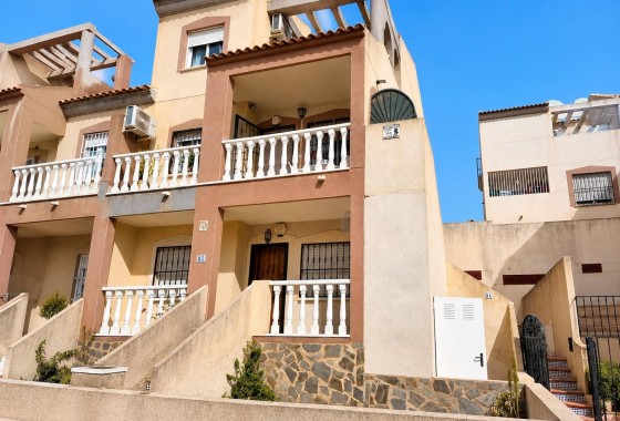 Wohnung / Apartment - Wiederverkauf - Villamartín - Villamartín