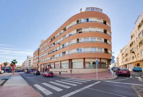 Wohnung / Appartement - Resale - Torrevieja - Center