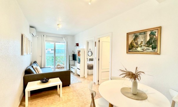 Wohnung Appartement - Resale - Torrevieja - Centro