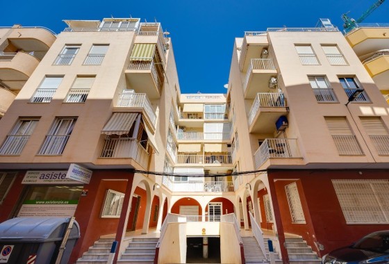 Wohnung / Appartement - Resale - Torrevieja - Estacion de autobuses