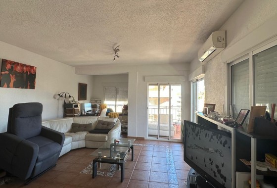 Wohnung / Appartement - Resale - Torrevieja - Estacion de autobuses