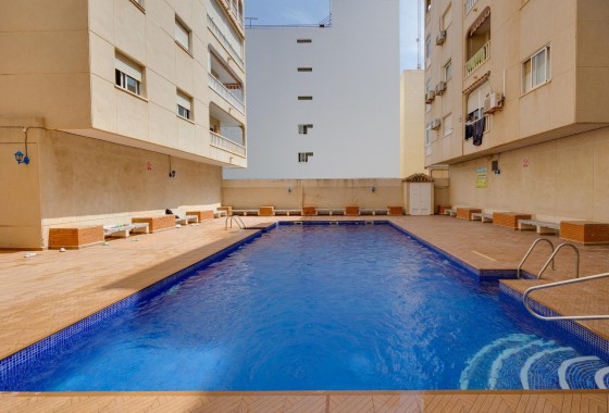 Wohnung / Appartement - Resale - Torrevieja -
                Playa del Acequión