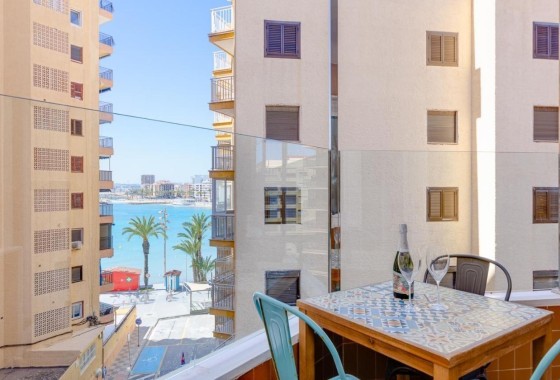 Wohnung / Appartement - Resale - Torrevieja - Playa del Cura