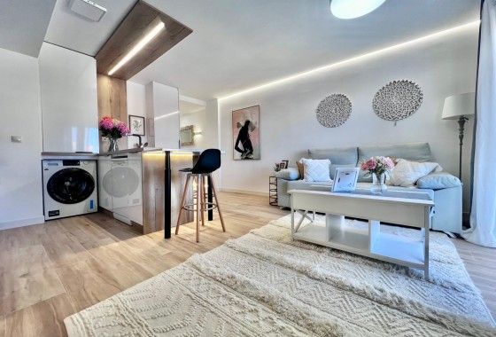 Wohnung Appartement - Resale - Torrevieja - Punta Prima