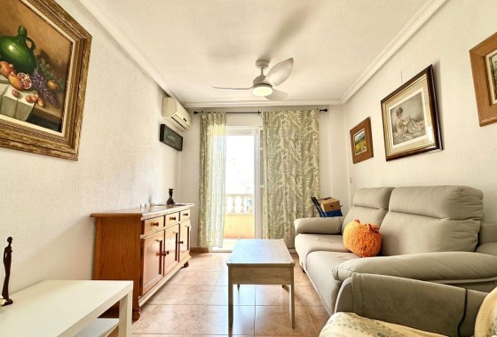Wohnung / Appartement - Resale - Torrevieja - torrevieja