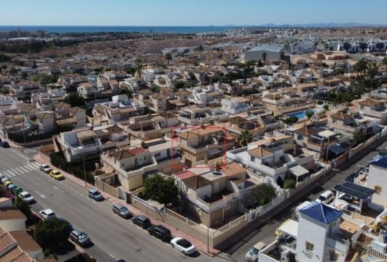 Wohnung / Appartement - Resale - Torrevieja - Torrevieja