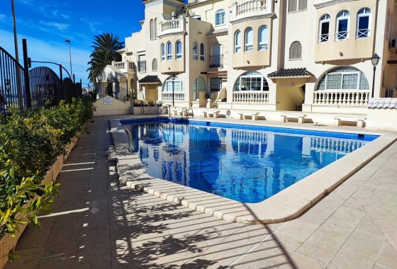 Wohnung / Appartement - Resale - Torrevieja - Torrevieja