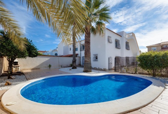 Wolnostojąca willa - Sprzedaż - Torrevieja -
                La Siesta